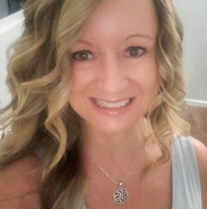 Meet your Posher, Stacey